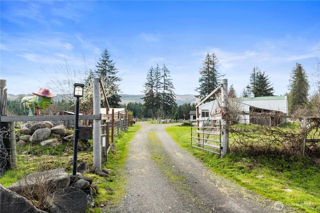 14435 Vail Cut Off Road SE, Rainier, WA 98576