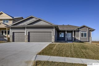 20820 Kansas Avenue, Elkhorn, NE 68022