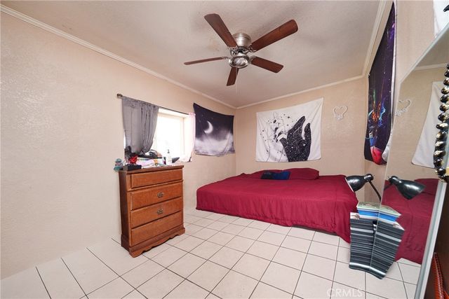 988 S Garey, Pomona, CA 91766