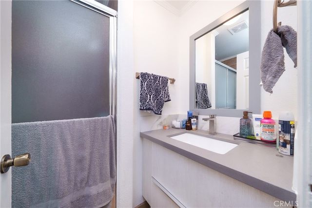 988 S Garey, Pomona, CA 91766