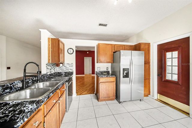 2058 SUE ELLEN COURT, Apopka, FL 32703