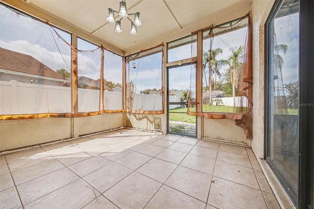 2058 SUE ELLEN COURT, Apopka, FL 32703