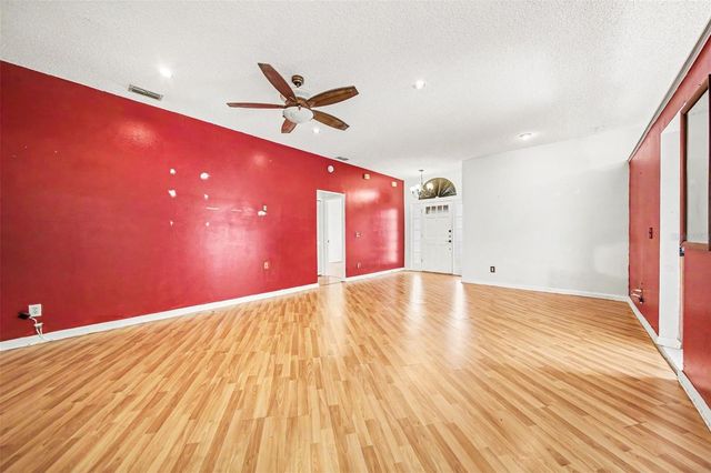 2058 SUE ELLEN COURT, Apopka, FL 32703