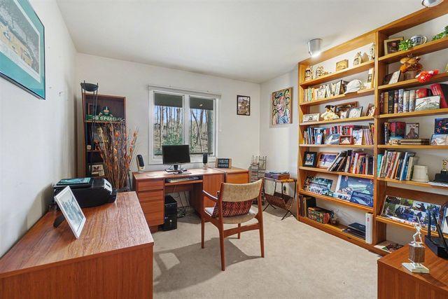 6200 Thunder Bluff Road, Kalamazoo, MI 49009