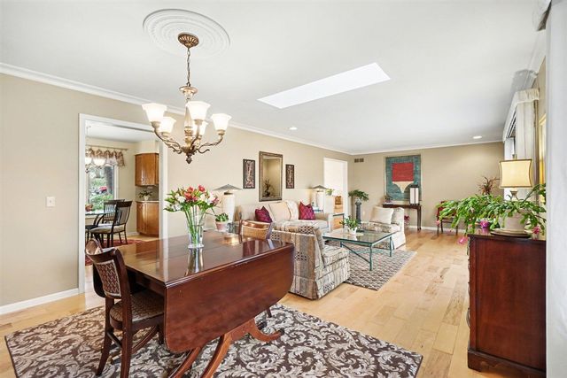 6200 Thunder Bluff Road, Kalamazoo, MI 49009