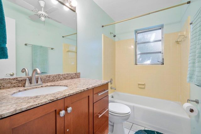 13 Sailfish Lane, Ocean Ridge, FL 33435