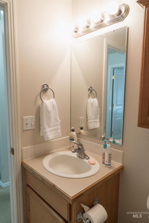 1003 Partridge St, Fruitland, ID 83619 photo 7