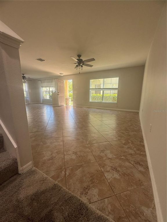 Image 12 of property listing at 9749 TRUMPET VINE LOOP, Trinity, FL 34655