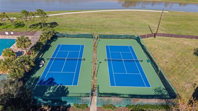 6414 Holly Canyon Court, Katy, TX 77450