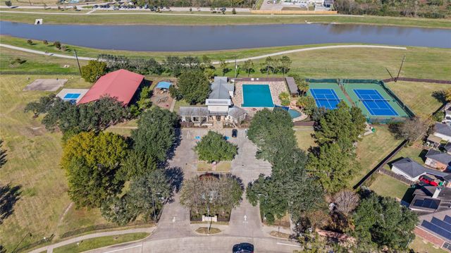 6414 Holly Canyon Court, Katy, TX 77450