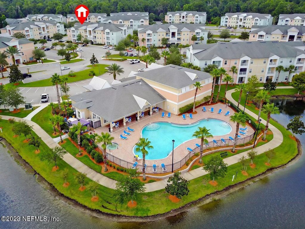 8226 GREEN PARROT Road 308, Jacksonville, FL 32256