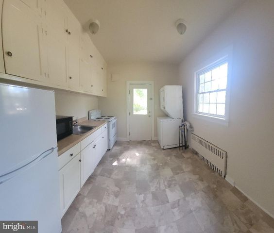1430 FRANKLIN ST #5, Fredericksburg, VA 22401