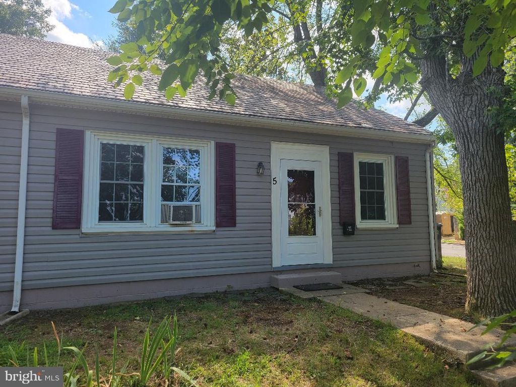 1430 FRANKLIN ST #5, Fredericksburg, VA 22401