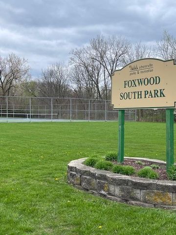 7412 Forest Ridge Drive, Schererville, IN 46375