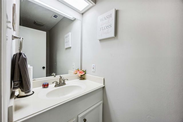 805 Chateau Place, Richmond, TX 77469