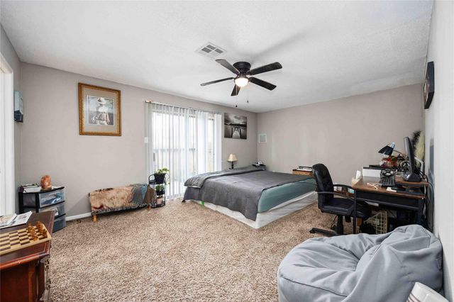 805 Chateau Place, Richmond, TX 77469
