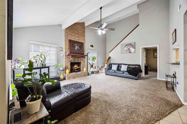 805 Chateau Place, Richmond, TX 77469