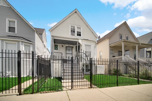 2213 N Kildare Avenue, Chicago, IL 60639