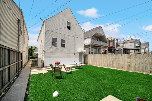 2213 N Kildare Avenue, Chicago, IL 60639