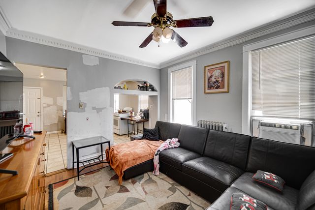 2213 N Kildare Avenue, Chicago, IL 60639