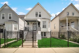 2213 N Kildare Avenue, Chicago, IL 60639