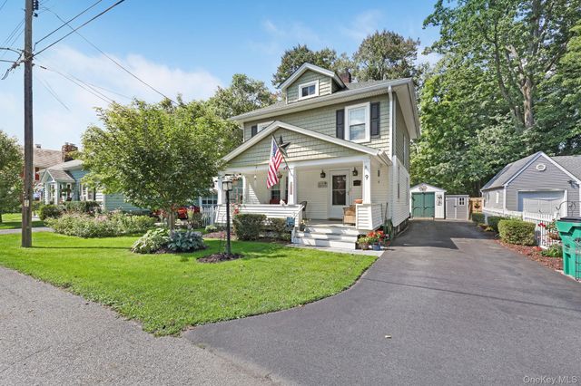 9 Garden Street, Hyde Park, NY 12538