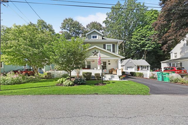 9 Garden Street, Hyde Park, NY 12538