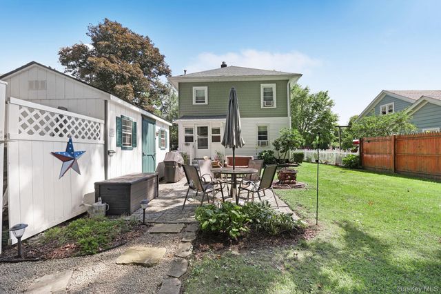 9 Garden Street, Hyde Park, NY 12538