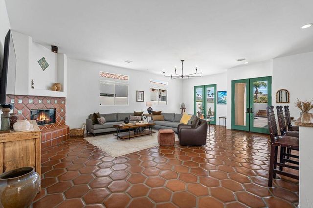 51299 Avenida Diaz, La Quinta, CA 92253