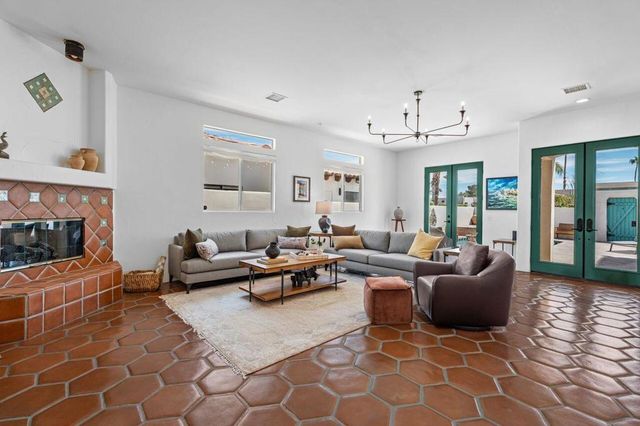 51299 Avenida Diaz, La Quinta, CA 92253