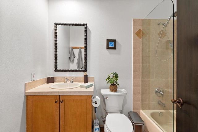 51299 Avenida Diaz, La Quinta, CA 92253