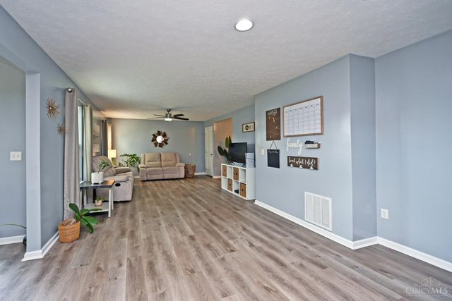771 Mary Lane Ext, South Lebanon, OH 45065