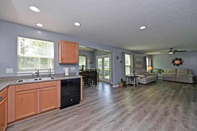 771 Mary Lane Ext, South Lebanon, OH 45065