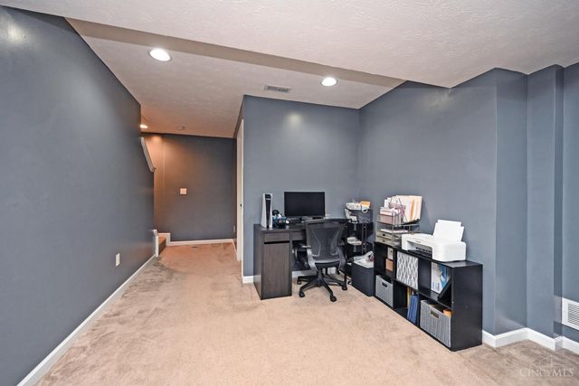 771 Mary Lane Ext, South Lebanon, OH 45065