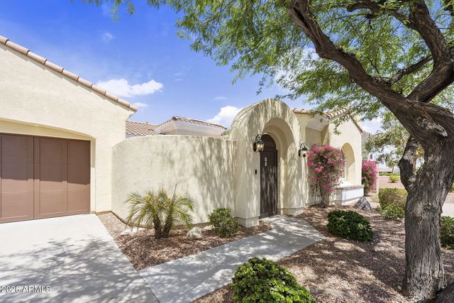 13114 W LOS BANCOS Court, Sun City West, AZ 85375