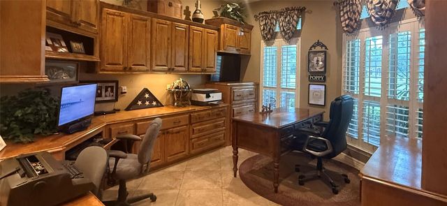 15777 Skeg Drive, Crosby, TX 77532