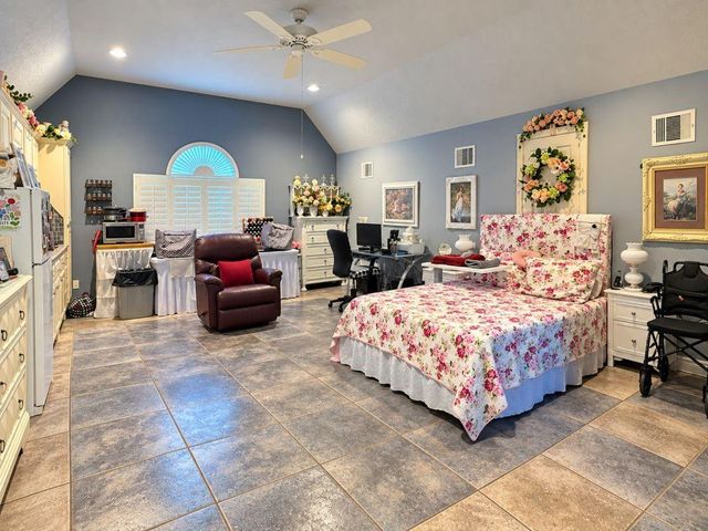 15777 Skeg Drive, Crosby, TX 77532