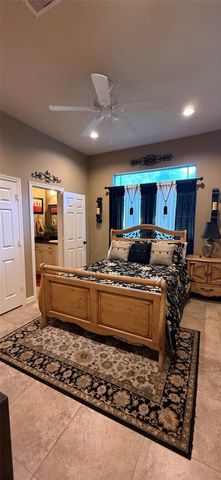 15777 Skeg Drive, Crosby, TX 77532