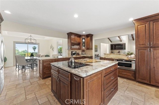 6731 Via De La Reina, Bonsall, CA 92003