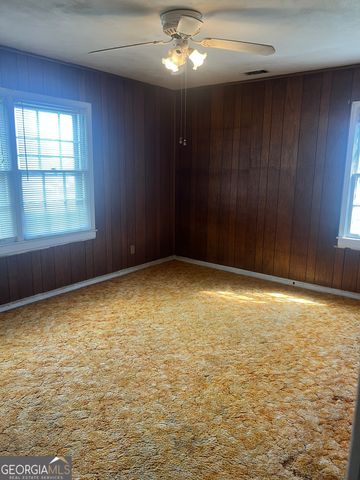 875 Dennis Dr, Forest Park, GA 30297