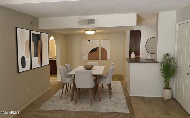 1880 E MORTEN Avenue 239, Phoenix, AZ 85020