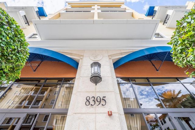 8395 SW 73rd Ave 316, Miami, FL 33143