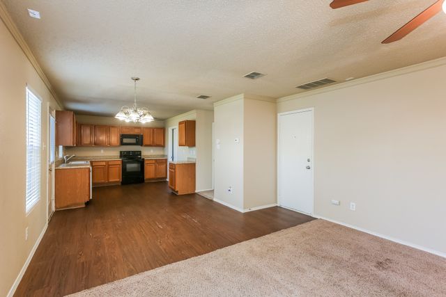 2980 Santa Sabina Drive, Grand Prairie, TX 75052