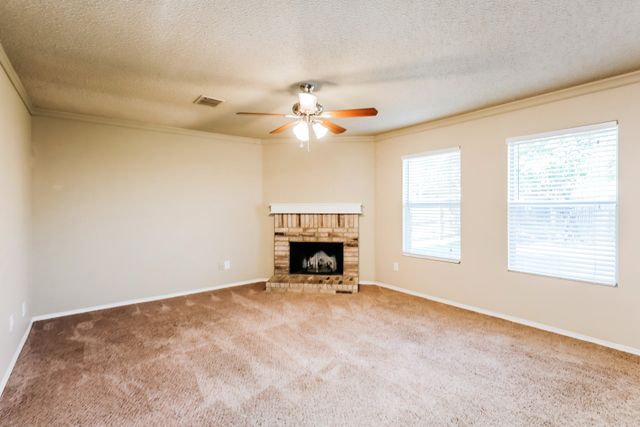 2980 Santa Sabina Drive, Grand Prairie, TX 75052