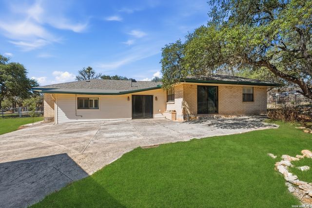 30240 Bulverde Hills Dr., Bulverde, TX 78163