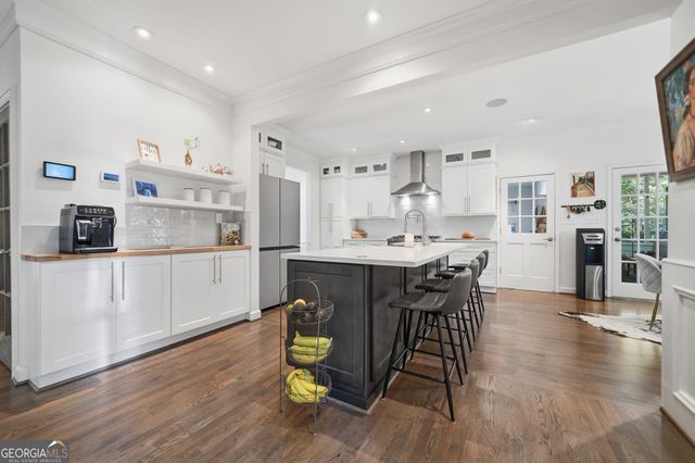 690 Wood Work Way, Roswell, GA 30076