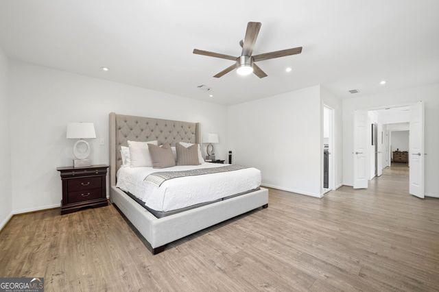 690 Wood Work Way, Roswell, GA 30076