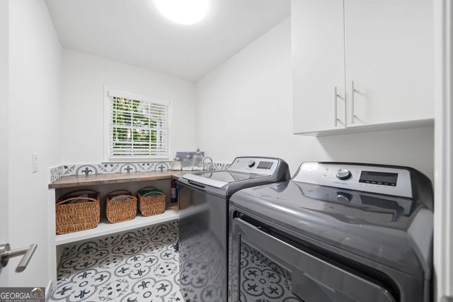 690 Wood Work Way, Roswell, GA 30076
