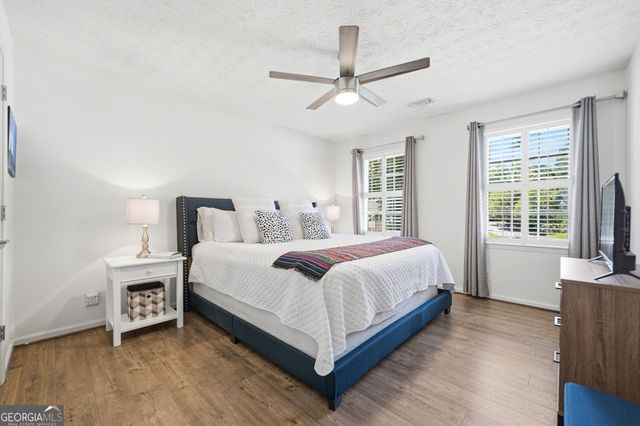 690 Wood Work Way, Roswell, GA 30076