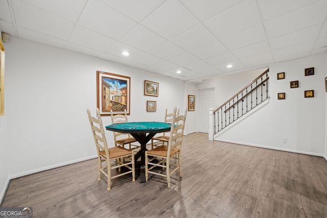 690 Wood Work Way, Roswell, GA 30076